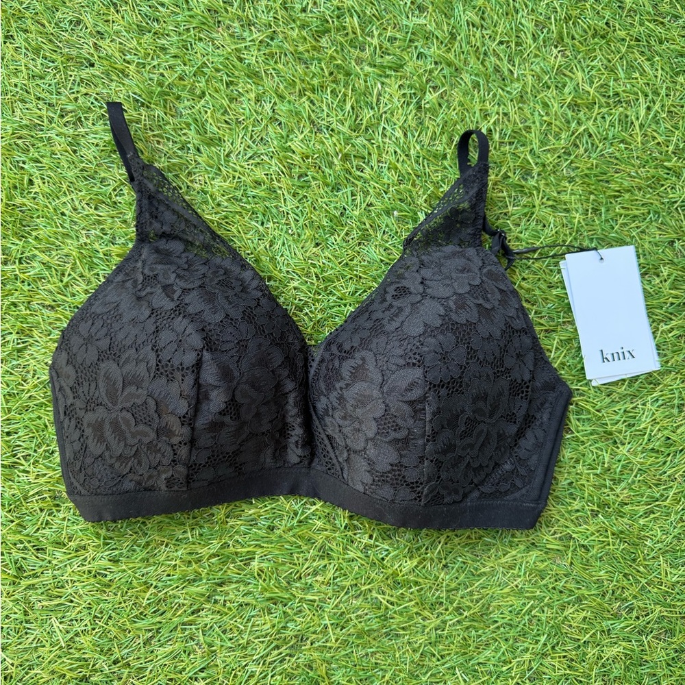 Knix Lace Deep V Bralette Size XL Black